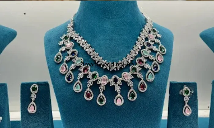 RISHABH COLLECTION agra